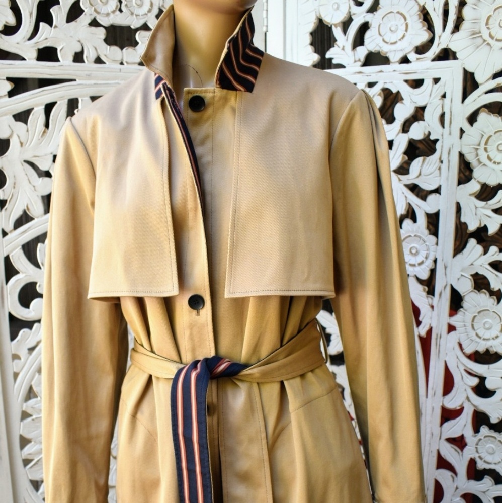 BCBG MAXAZARIA TRENCH